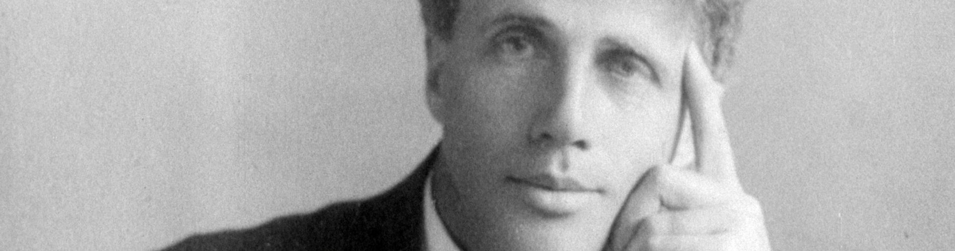 Robert Frost: A Lover’s Quarrel with the World