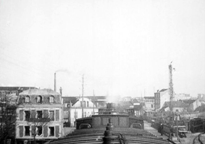 Panorama from Top of a Moving Train